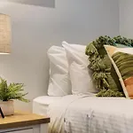 Broadbeach Ocean View Apartment Wifi Parking